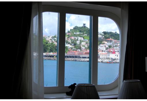 Vistas del Caribe desde la ventana de un Camarote Exterior